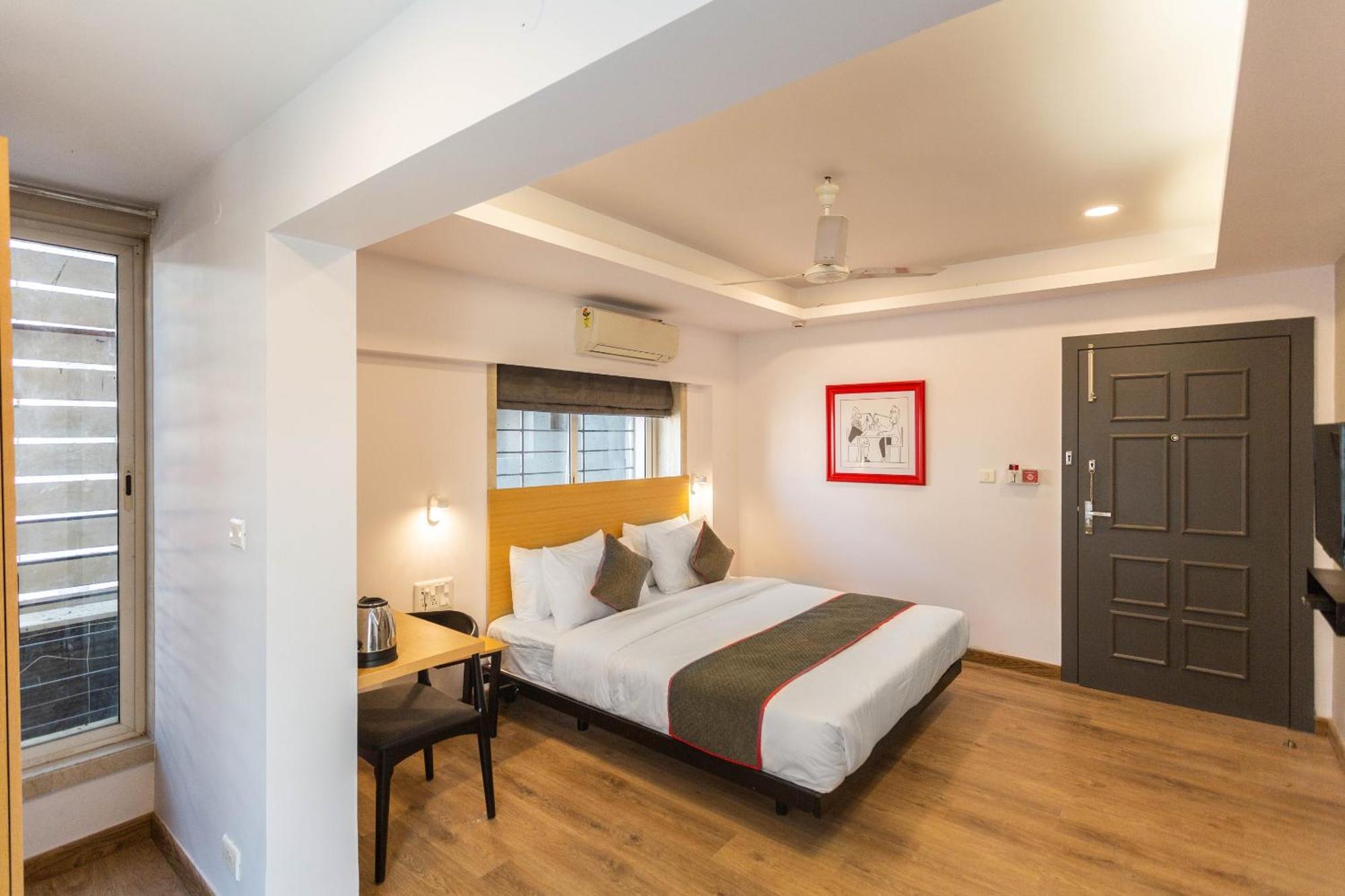 Super Townhouse Habitat New Town Rooms & Party Spaces Kolkata Exterior photo
