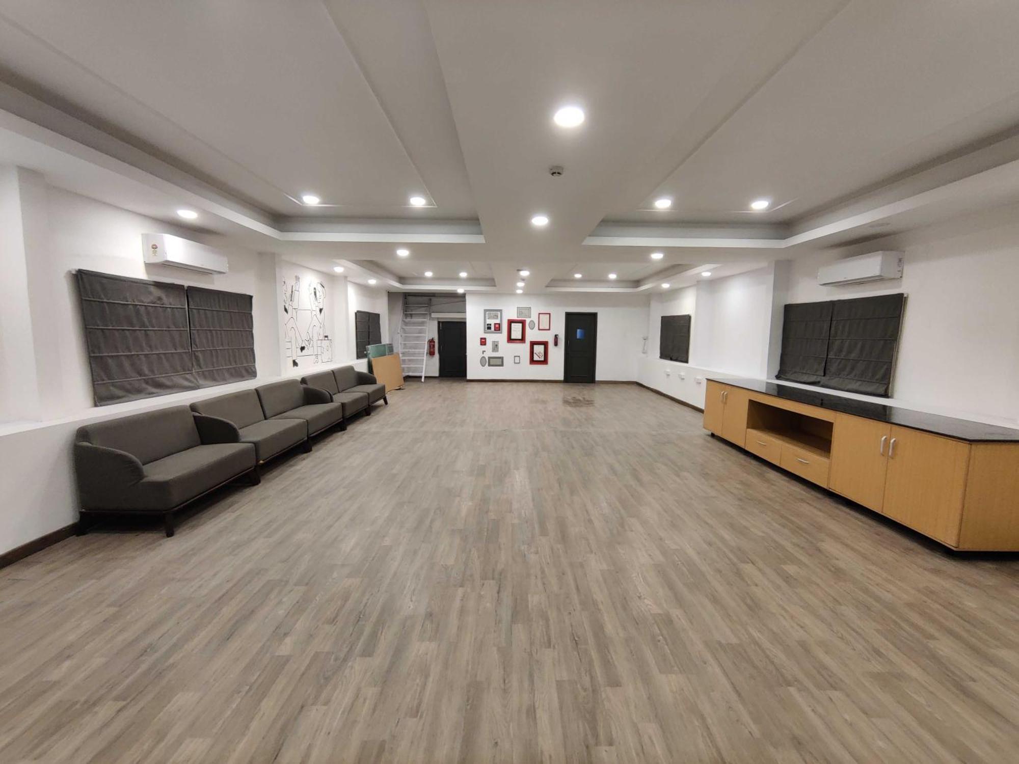Super Townhouse Habitat New Town Rooms & Party Spaces Kolkata Exterior photo
