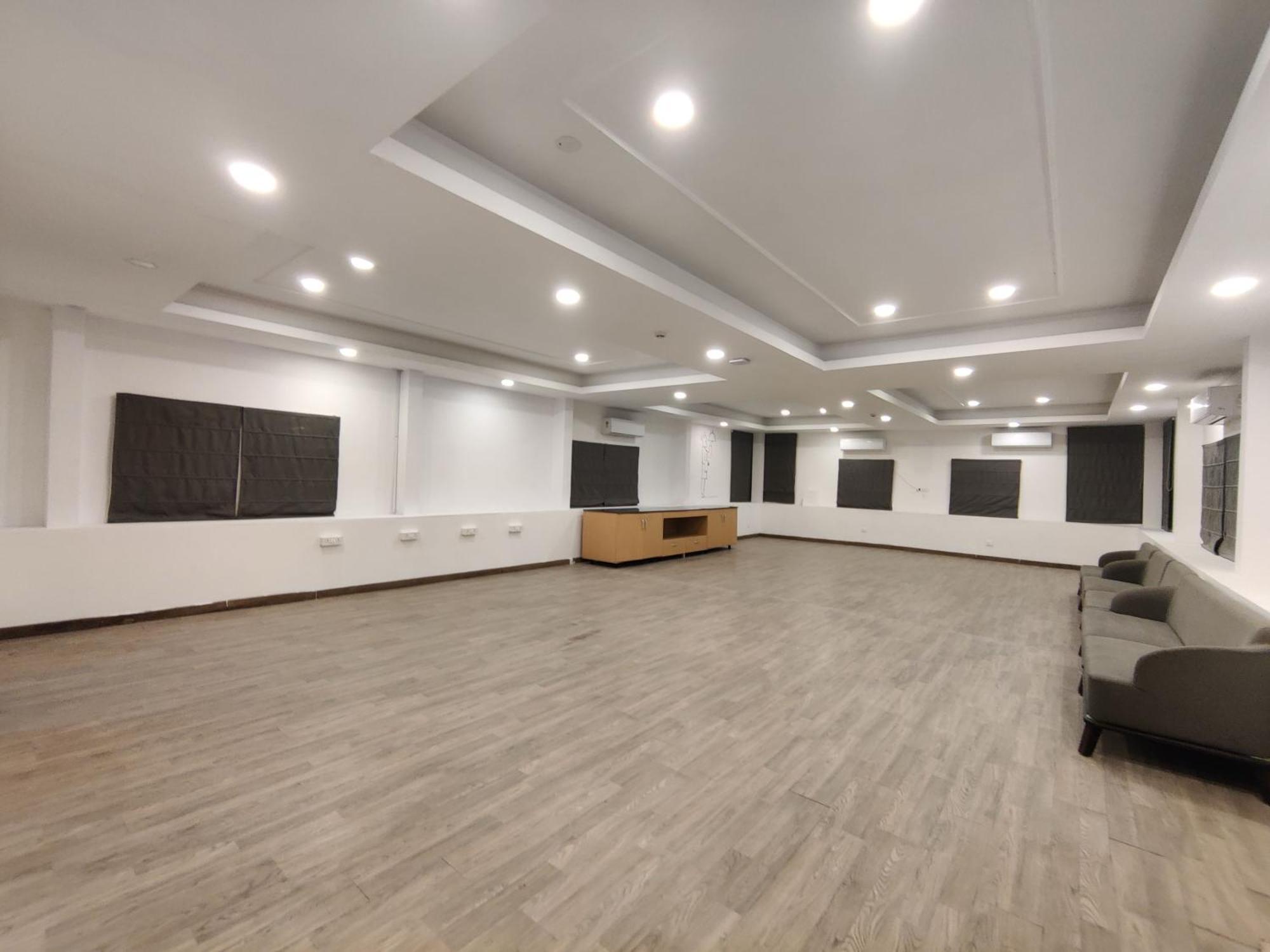 Super Townhouse Habitat New Town Rooms & Party Spaces Kolkata Exterior photo