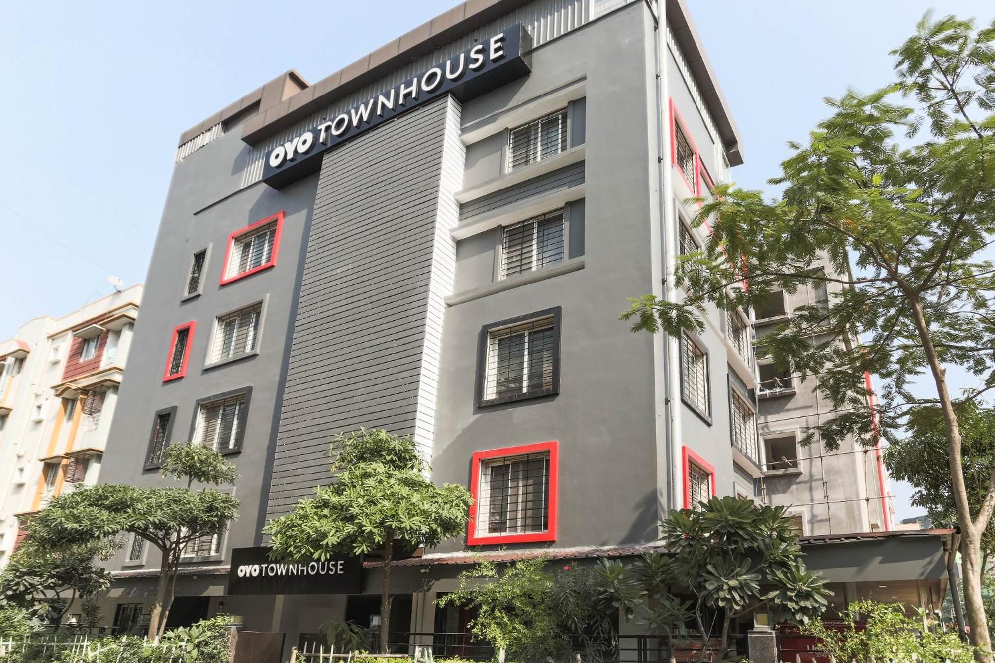 Super Townhouse Habitat New Town Rooms & Party Spaces Kolkata Exterior photo